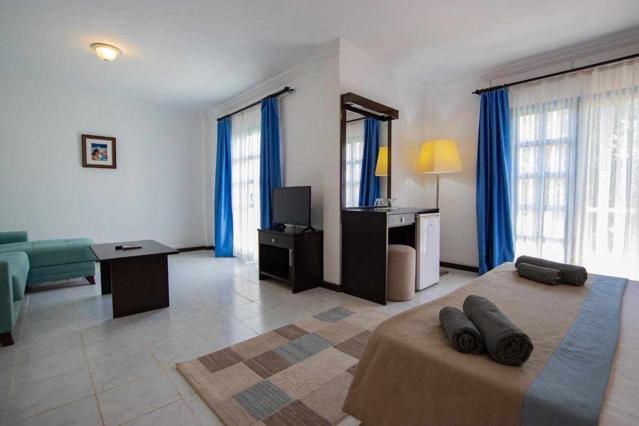 Ladonia Hotels Zemda Guemuesluek Buitenkant foto