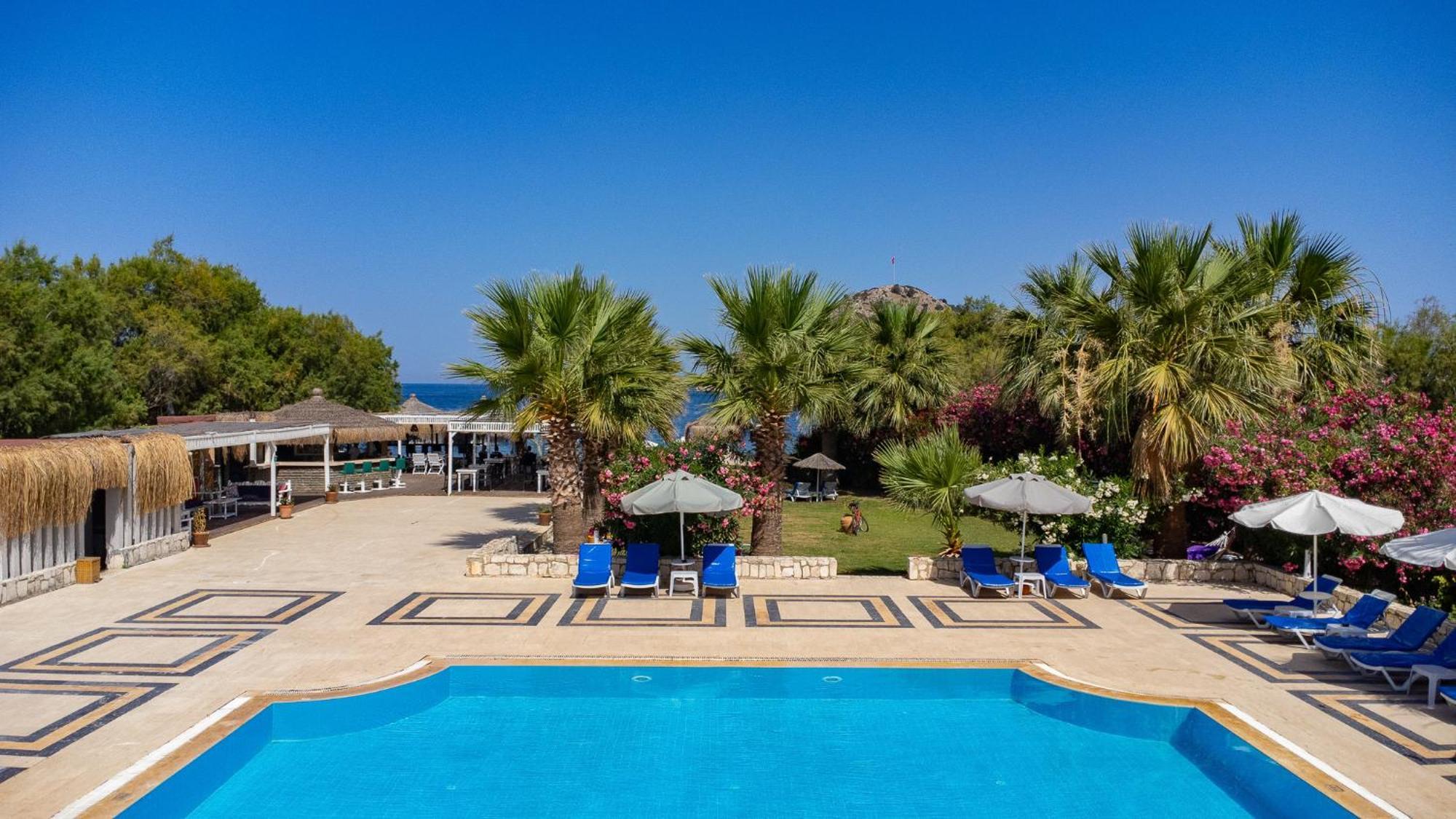 Ladonia Hotels Zemda Guemuesluek Buitenkant foto
