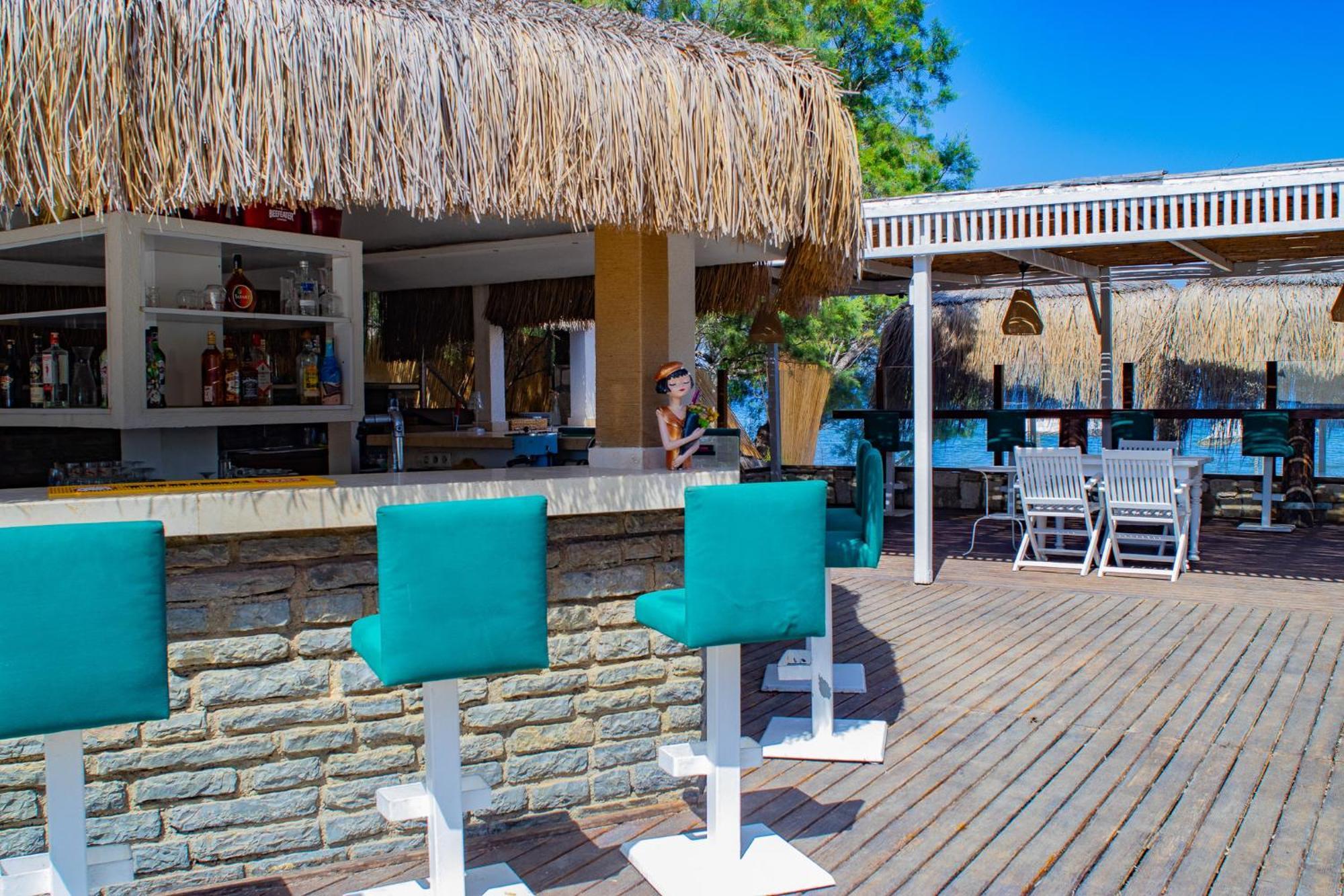 Ladonia Hotels Zemda Guemuesluek Buitenkant foto
