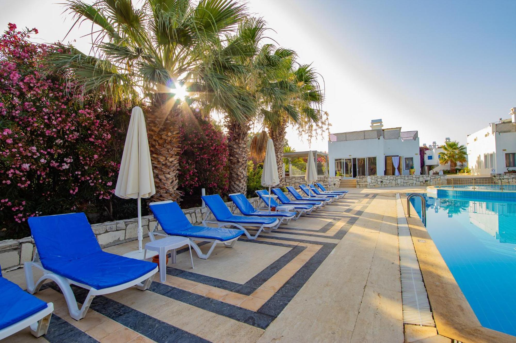 Ladonia Hotels Zemda Guemuesluek Buitenkant foto